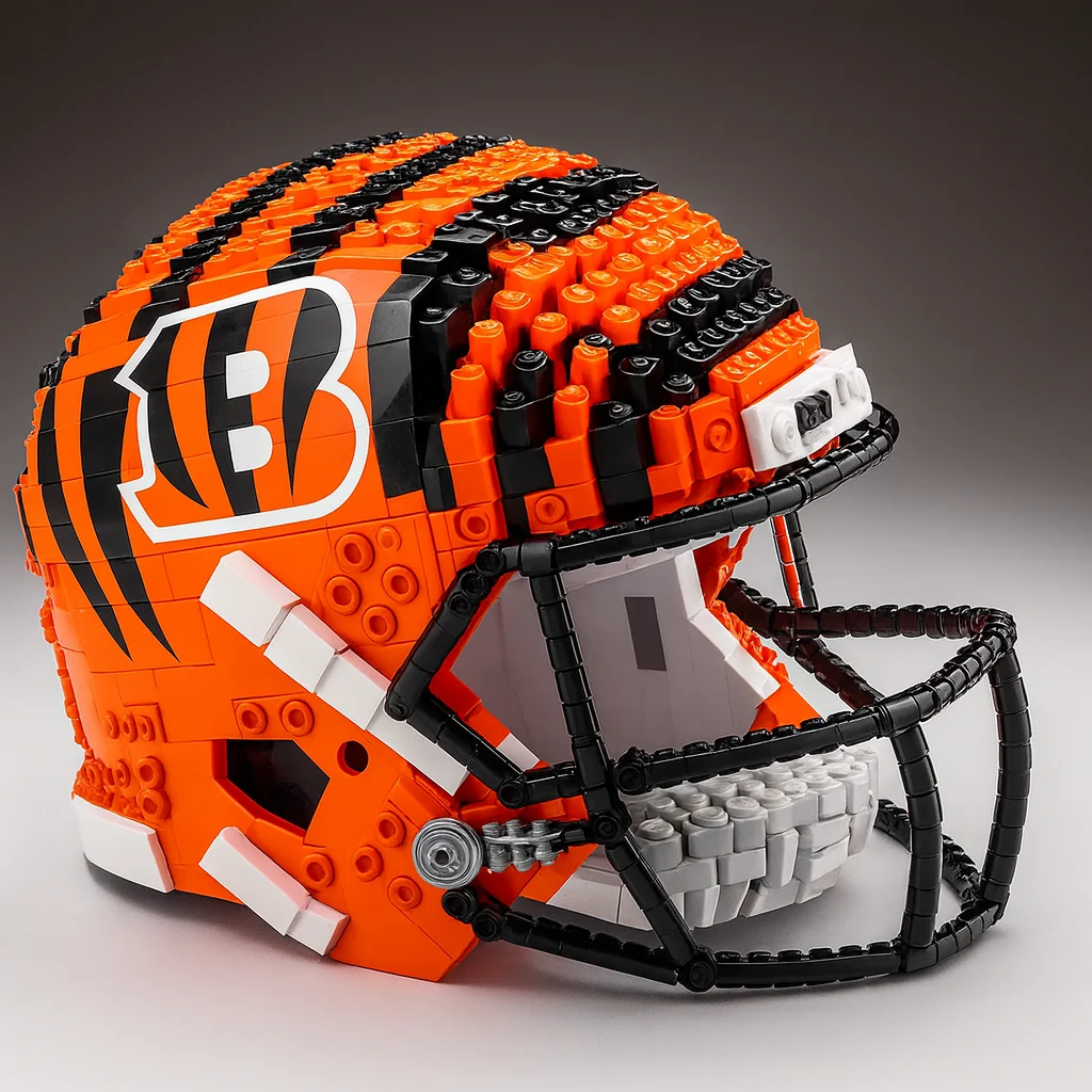🏈 Football Helmet Building Set – Collectible Sports Display Model