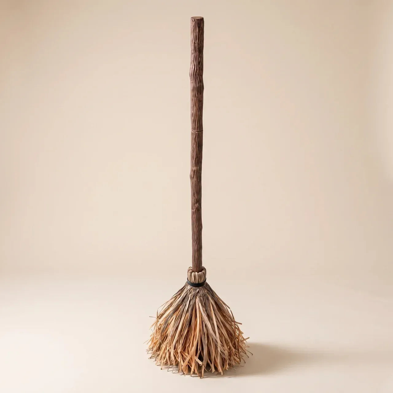 🧹 Floating Enchanted Broom Halloween Decoration